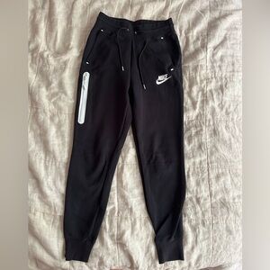 Nike jogger pants